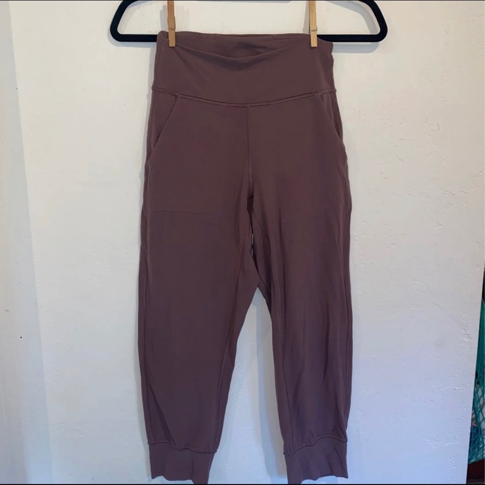 Luluemon crop leggings